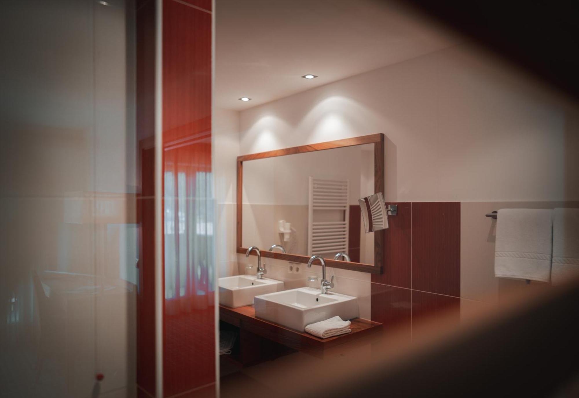קאסטלרוטו Hotel Sonnenhof מראה חיצוני תמונה