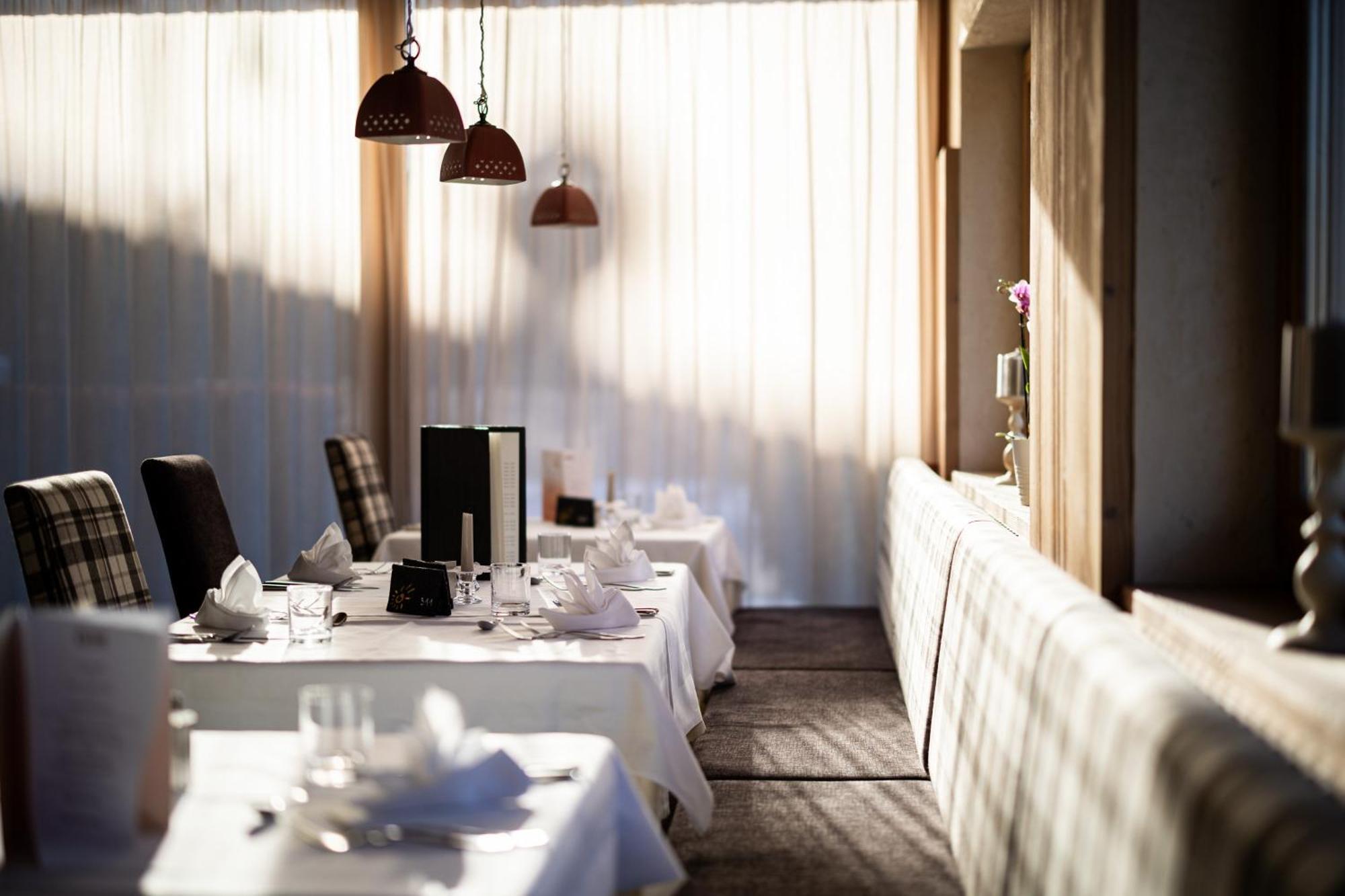 קאסטלרוטו Hotel Sonnenhof מראה חיצוני תמונה